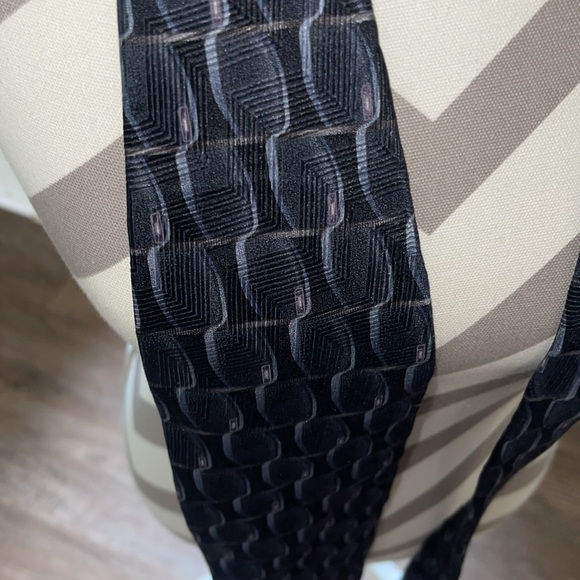 Men’s Navy Moran’s Tie - Picture 2 of 3